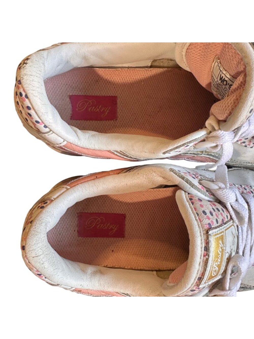 Vintage Pastry Chocolate Sprinkle Polka Dot Low-Top Sneakers Womens Size 7 Pink - Picture 4 of 9